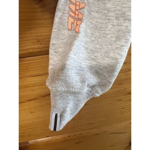 Tinder Made Women Crop Hoodie M Swipe Right - Picture 2 of 5